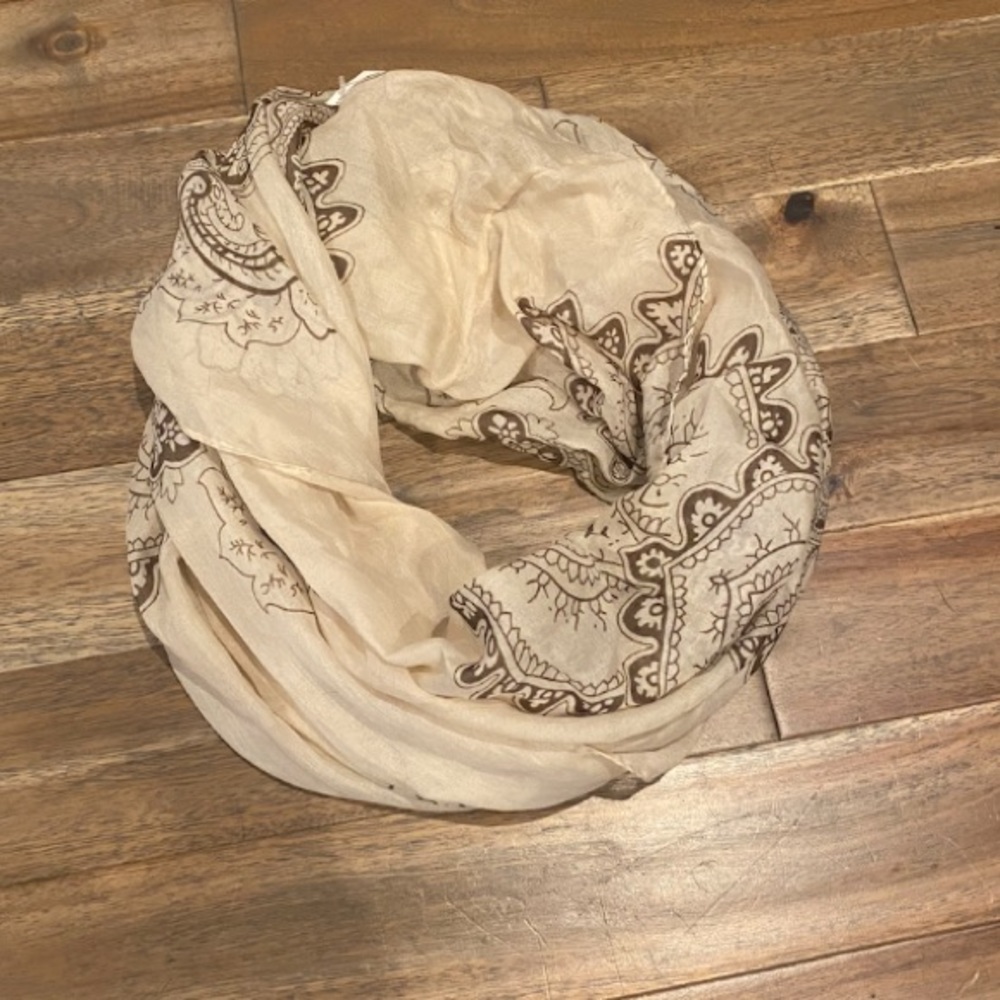 Charlotte Russe Infinity Scarf